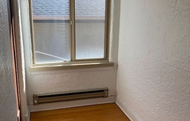 Studio, 1 bath, 513 sqft, $1,595, Unit 101