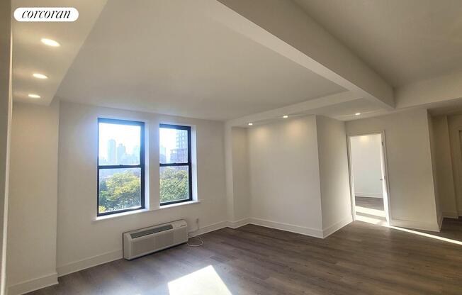 2 beds, 2 baths, $7,650, Unit 10B