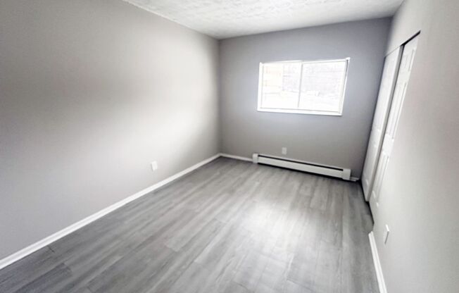 1 bed, 1 bath, 560 sqft, $815, Unit 720-30