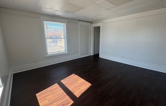 1228-1232 Alpine NW