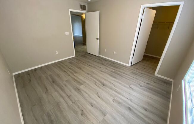 2 beds, 2 baths, 1,008 sqft, $1,375, Unit 205