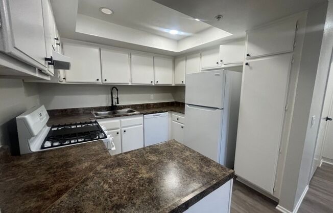 Arlington Court Apartments