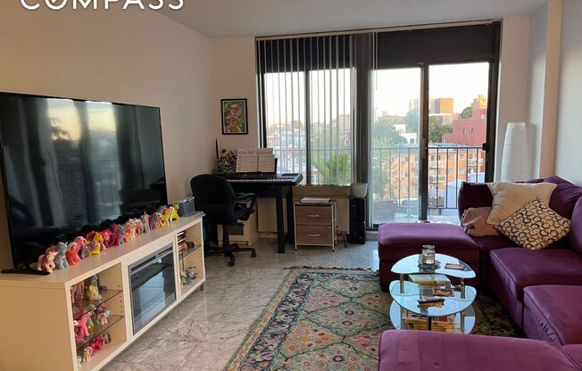 1 bed, 1 bath, $2,700, Unit 5B