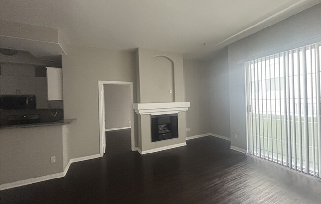 6925 KITTYHAWK