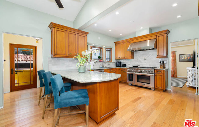 3757 LORADO WAY