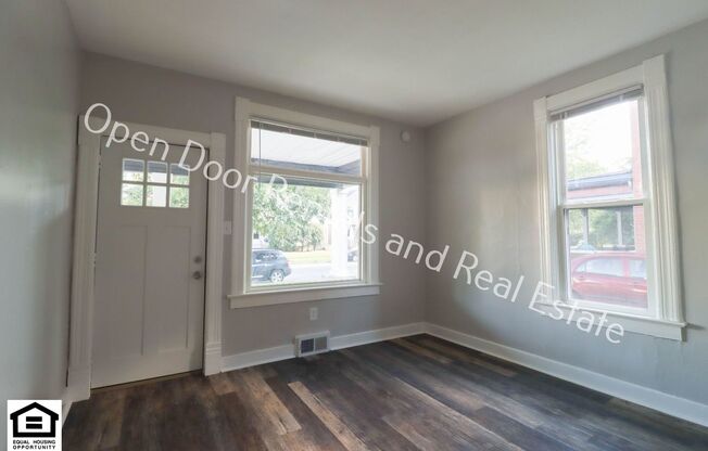 729 Columbia Ave