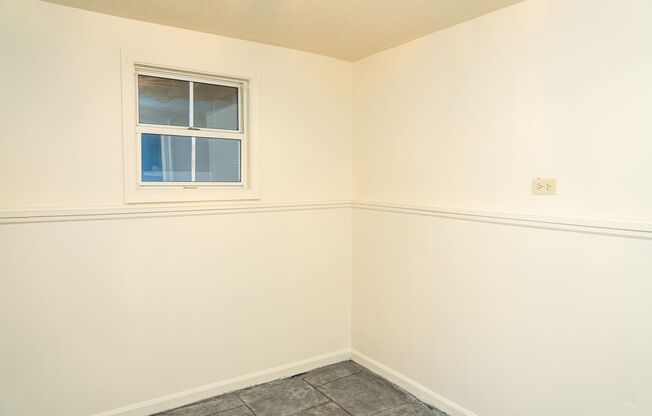 1 bed, 1 bath, $1,200, Unit Unit #C