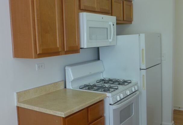 1 bed, 1 bath, 625 sqft, $1,550, Unit 312