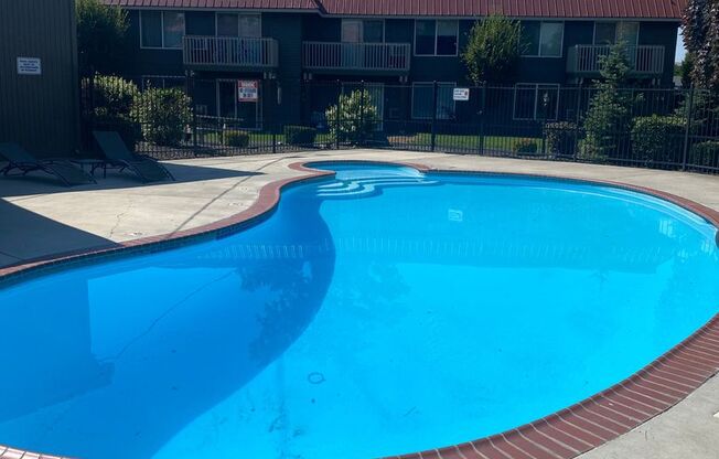 2 beds, 1 bath, 830 sqft, $1,210, Unit D10