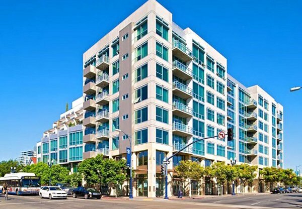 Tenth&G Apartments in San Diego