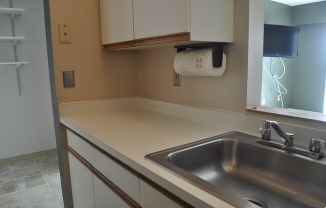 1 bed, 1 bath, 644 sqft, $1,900, Unit 802