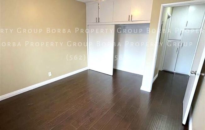 2 beds, 1 bath, 935 sqft, $1,995, Unit 8