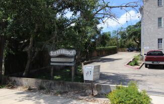 Condo within walking distance to Texas State University
