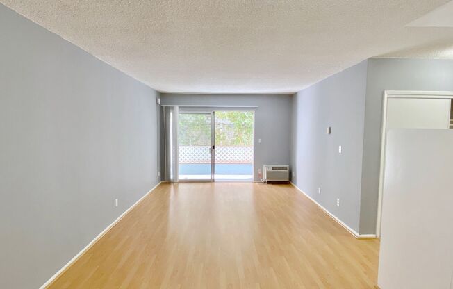 Studio, 1 bath, 450 sqft, $1,475, Unit E115