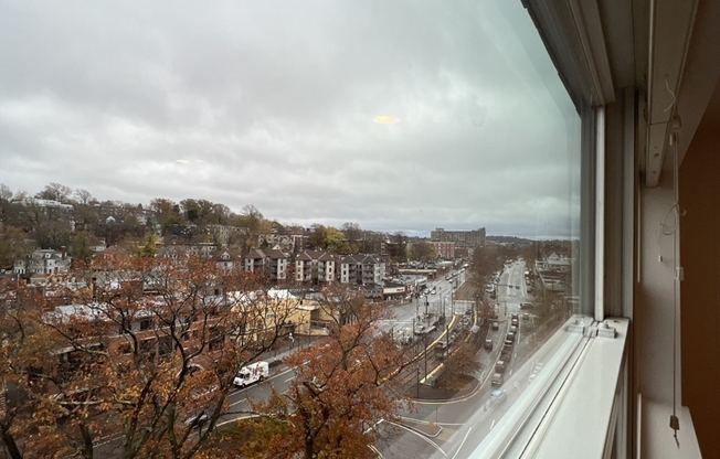 2 beds, 2 baths, 963 sqft, $3,950, Unit 1002