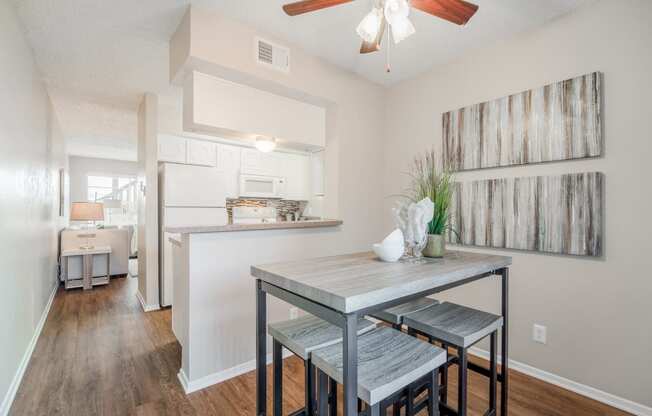 Dining And Kitchen at Wildwood, Texas, 76504