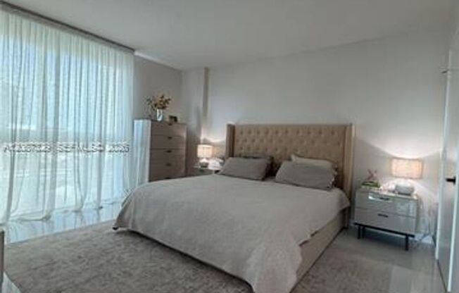 3 beds, 2 baths, $5,900, Unit # 2 1001