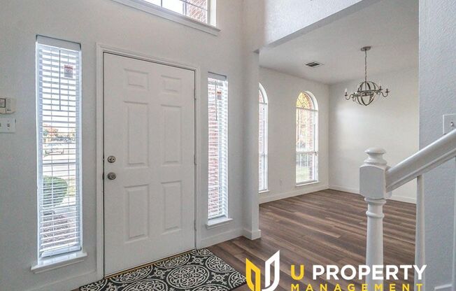 Location! Location! Nature light throughout.