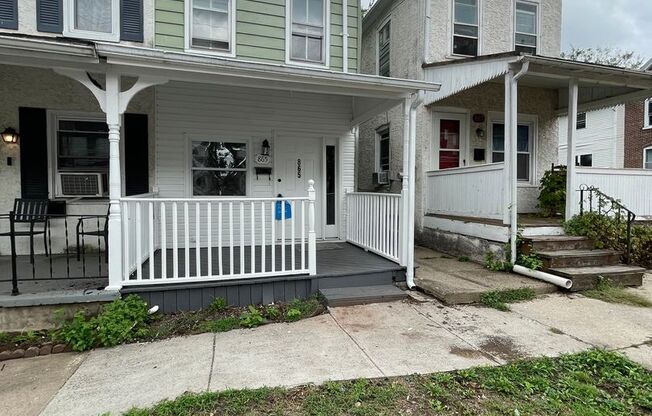 Beautiful 3 Bedroom, 1 Bath in Pottstown