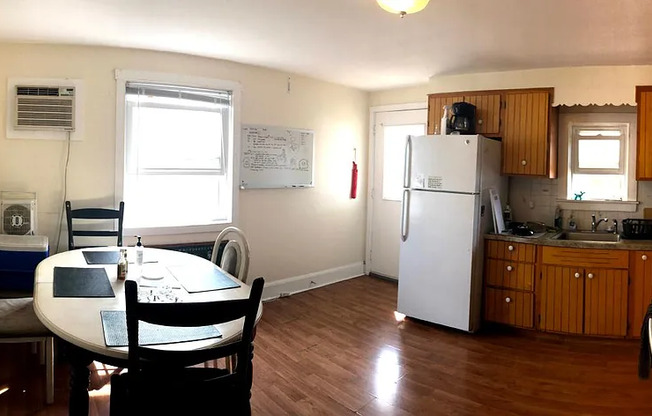 255 Lowell St Unit 1