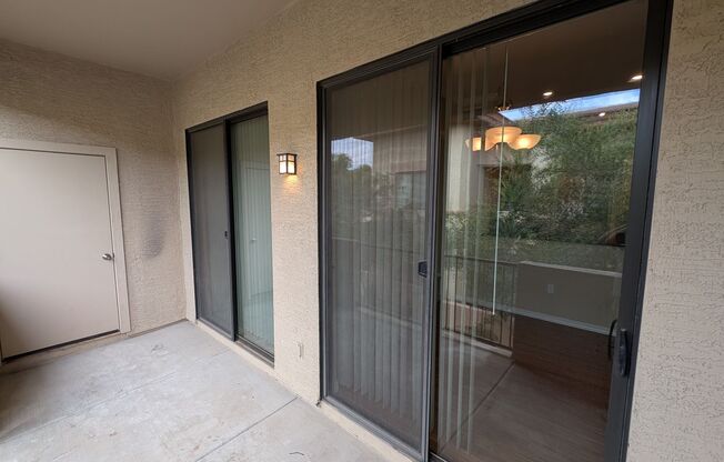2 beds, 2 baths, $1,750, Unit Unit 2027