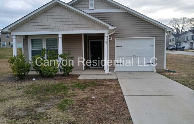BRAND NEW single family house!3bedrooms, 2.5bathrooms,