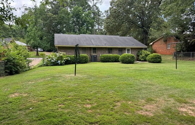 Great location in Auburn!