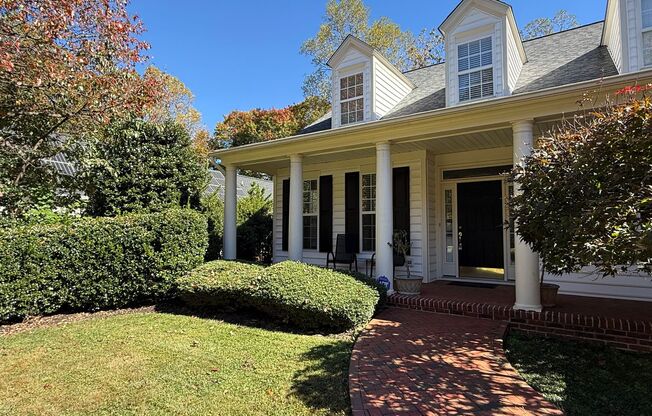 935 Charter Oaks Drive - Spacious 5-Bedroom Home in the Dunlora Community!