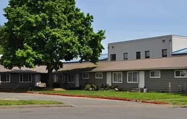 Brookside Manor Apartments