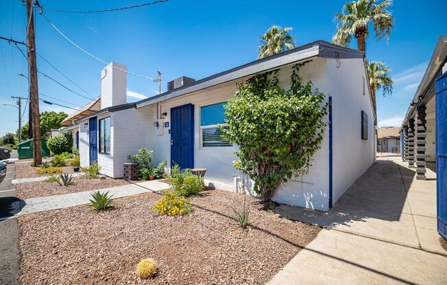 3 beds, 2 baths, 1,250 sqft, $1,995, Unit 10