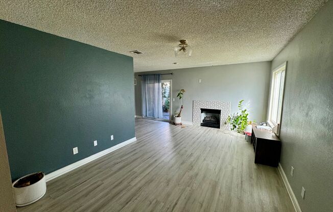 Beautifully Remodeled Home with Private Patio in Ontario