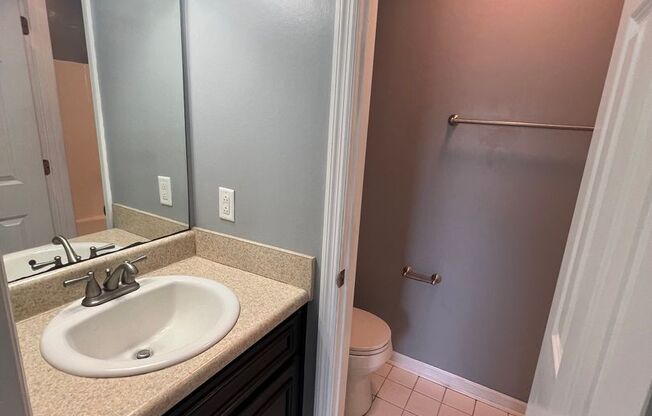 2 beds, 2 baths, 1,100 sqft, $1,075, Unit E-1