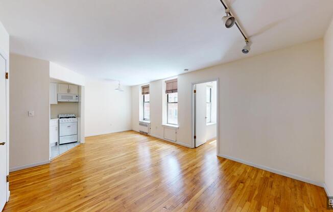 162 W 80 ST