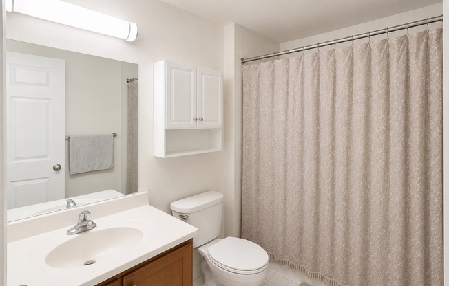 2 beds, 2 baths, 977 sqft, $3,900, Unit 702