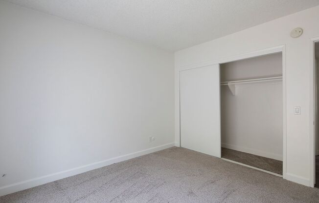 1 bed, 1 bath, 740 sqft, $1,795, Unit 63