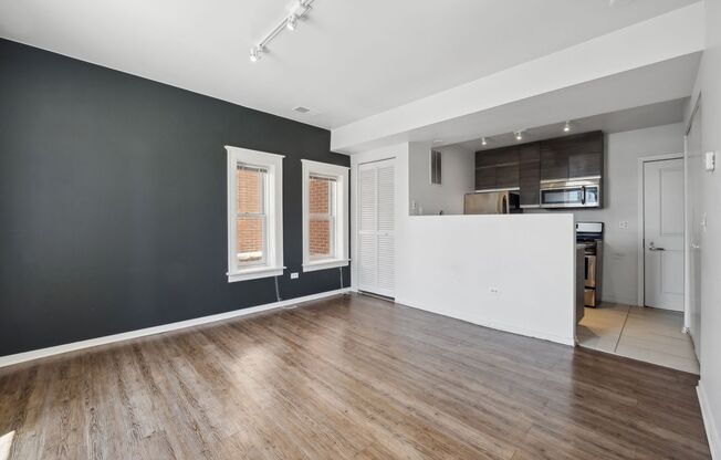 1 bed, 1 bath, 577 sqft, $1,850, Unit 403