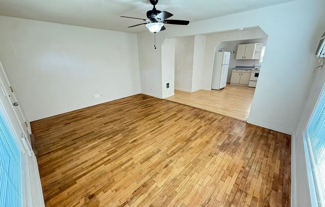 Spacious 3bd | 1ba House near Nob Hill Elementary School!