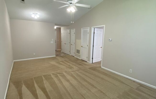 1 bed, 1 bath, 765 sqft, $1,000, Unit 2744-7