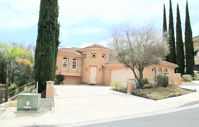 Lovely home in gated community