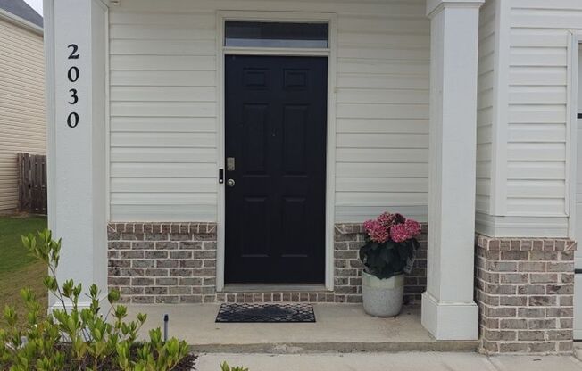 Beautiful 5 bedroom home built in 2022!