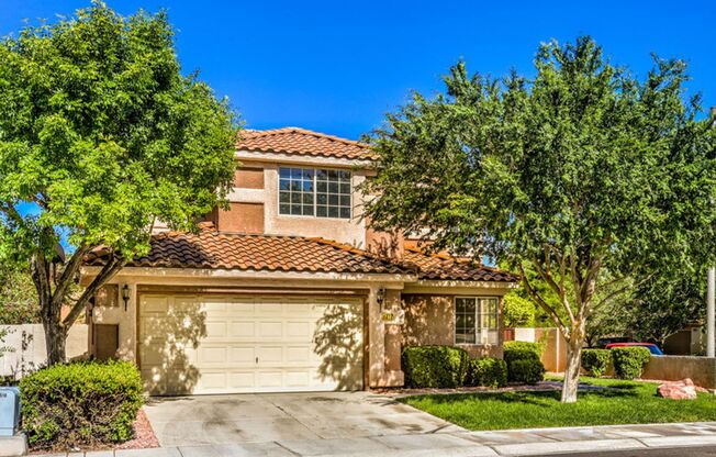 Amazing Home In Peccole Ranch