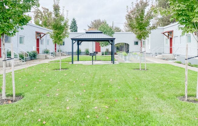 1 bed, 1 bath, 690 sqft, $1,300, Unit Cap5