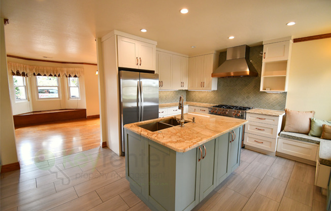 Solar home in the heart of North Park | Walking Distance to Balboa Park