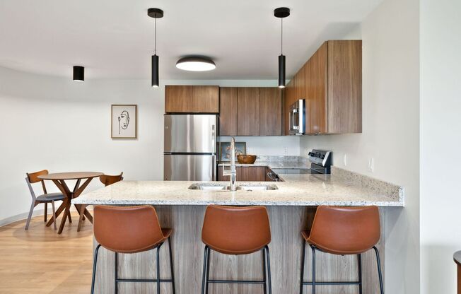 1 bed, 1 bath, 641 sqft, $1,465, Unit 304