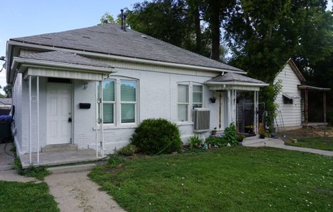 836-840 W. 300 N.