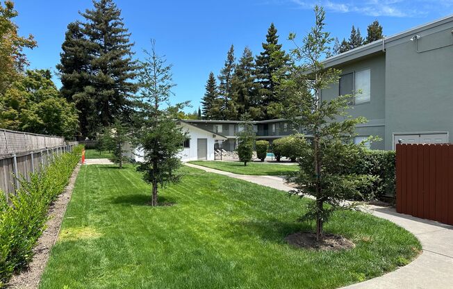 Greenhaven Apartments ~ In the Heart of Sacramento’s Pocket Neighborhood!