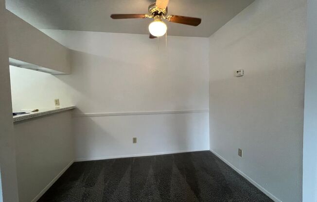 1 bed, 1 bath, 660 sqft, $1,000, Unit 206