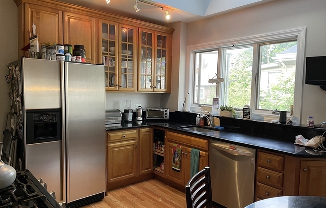 12 CHESTER RD