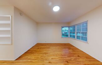 1 bed, 1 bath, 700 sqft, $2,450, Unit 532