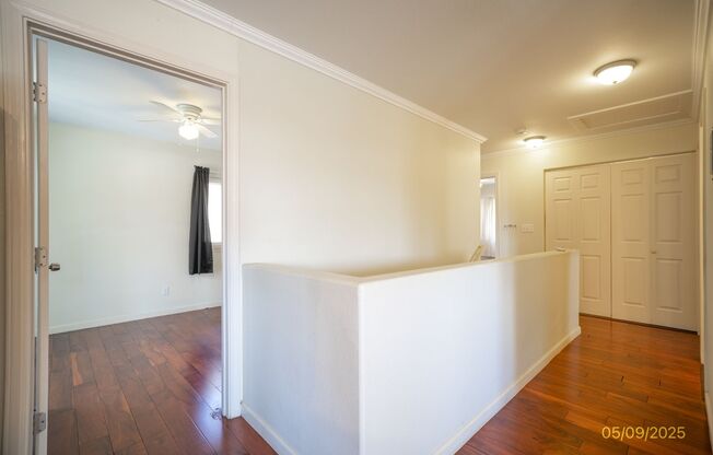 Upgraded Upstairs 3/2 Duplex in Wahiawa w/ Solar Panels & Carport